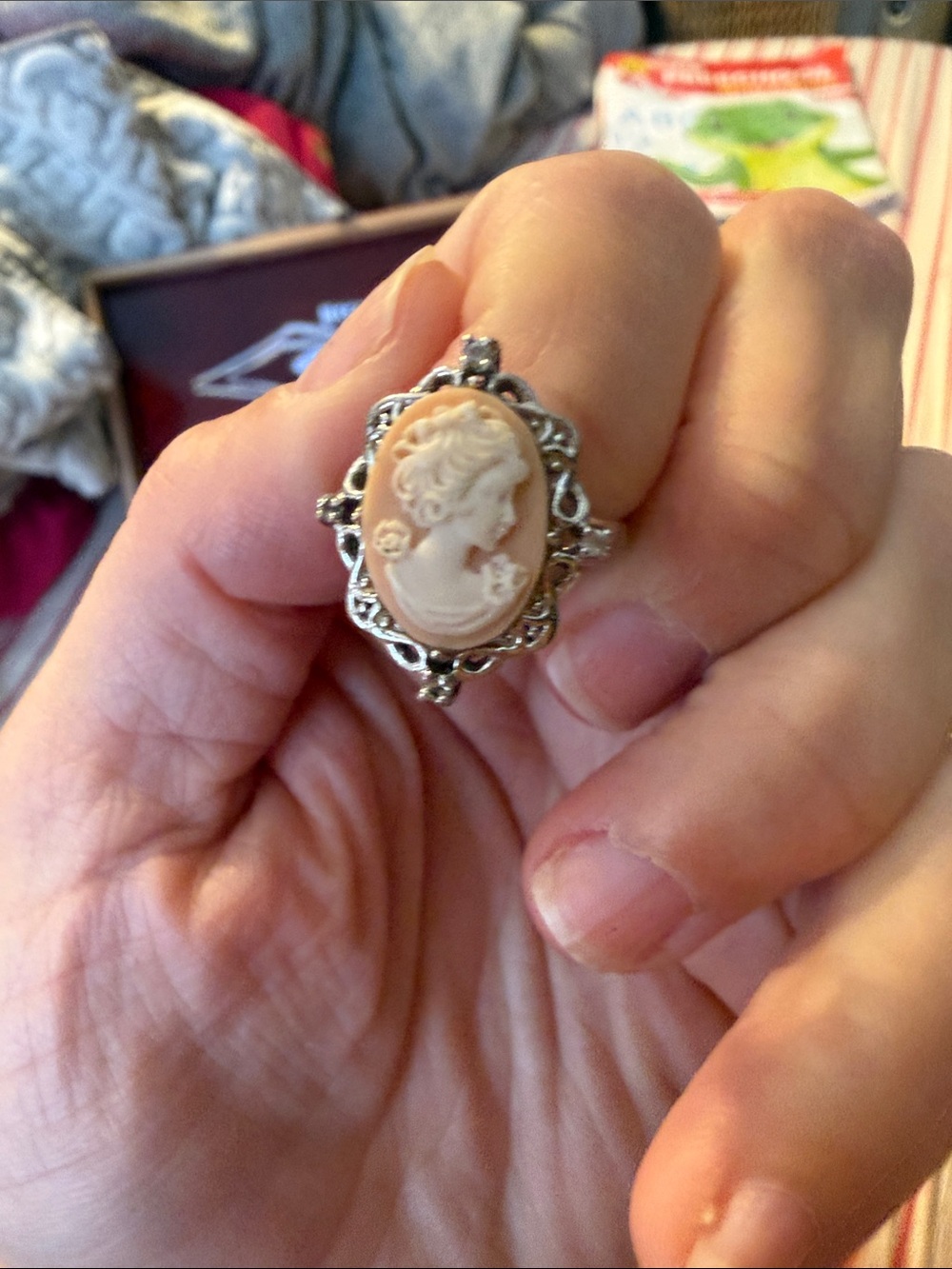 Victorian Cameo Silver-Tone Ring — Pink Cameo